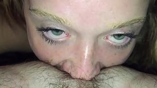 Жена с волосатой киской изменяет мужу с сотрудником по работе